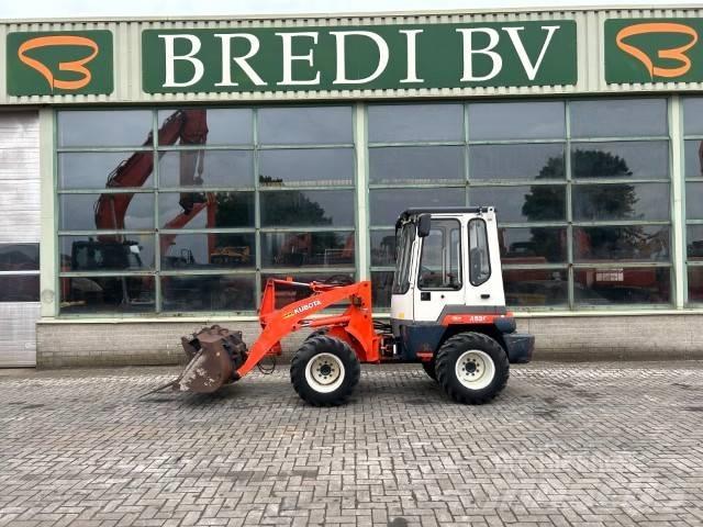 Kubota R 520 輪胎式裝載機