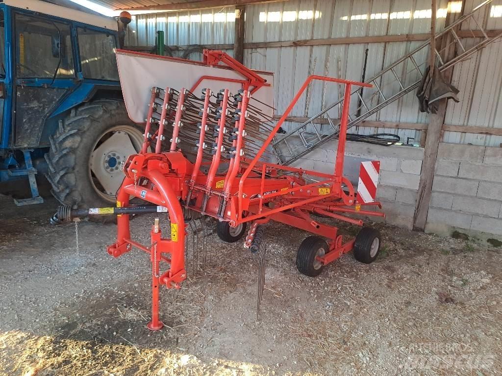 Kuhn GA4321 堆草機