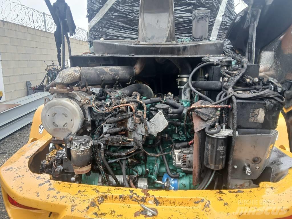 Volvo L 30 G 輪胎式裝載機