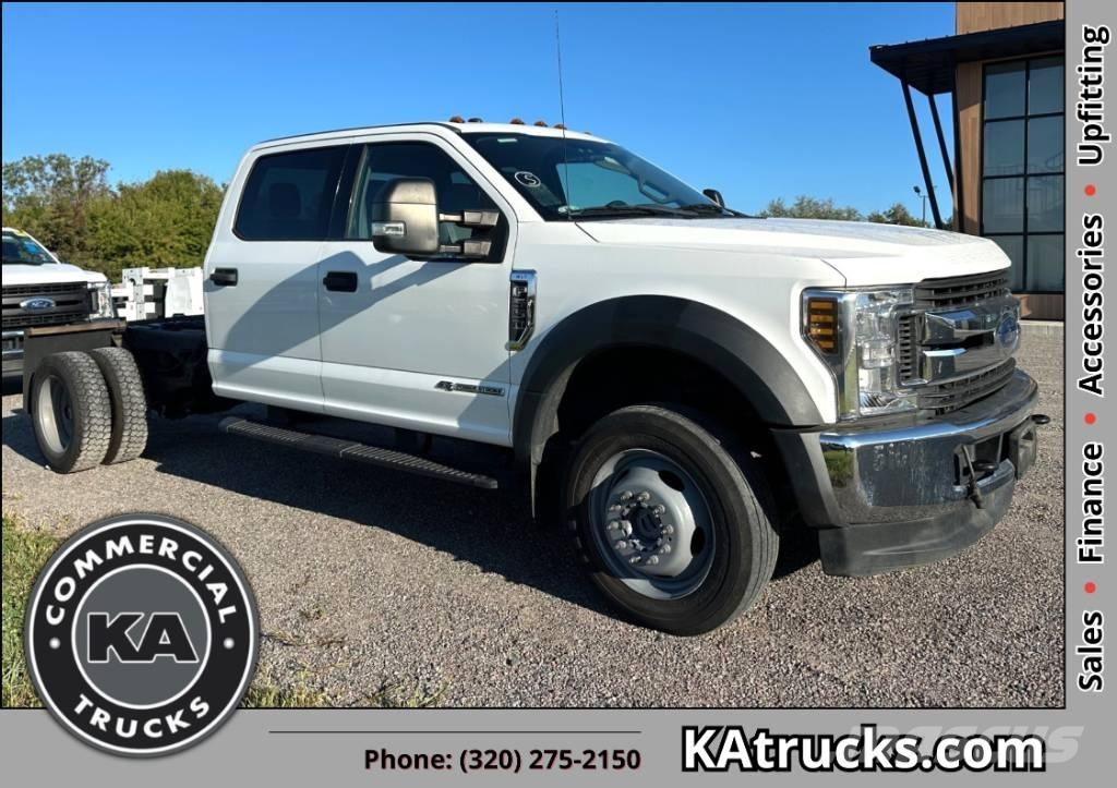 Ford F 550 XLT SD 商用底盤車