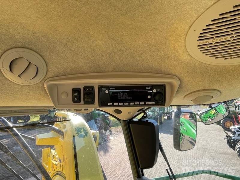 John Deere 8500 牧草收穫機