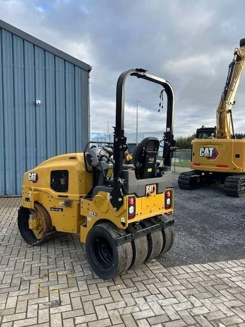 CAT CC 2.7 GC 土壤壓實機
