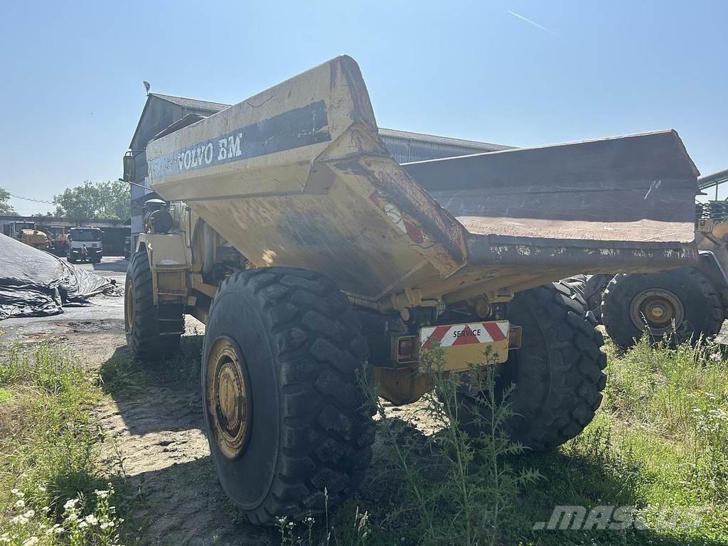Volvo A25BM 鉸接式起吊車