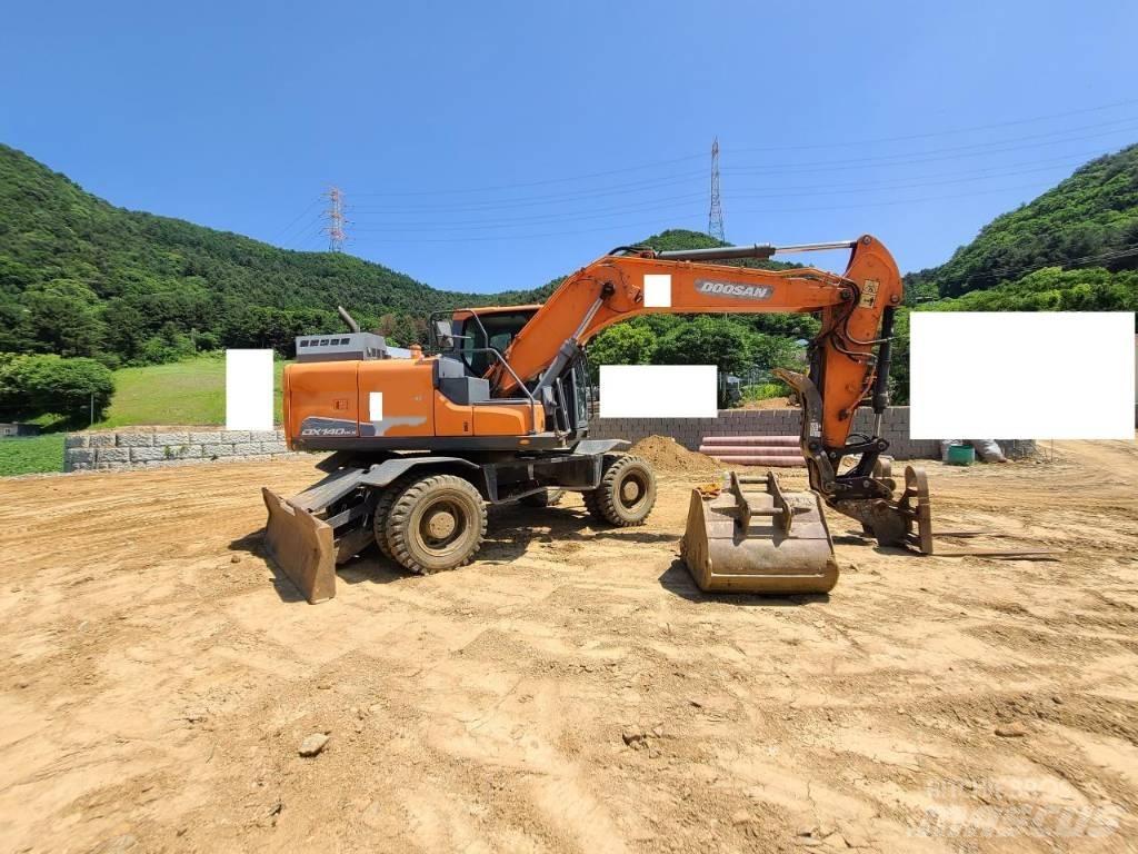Doosan DX 140 W 旋轉式挖土機/掘鑿機/挖掘機
