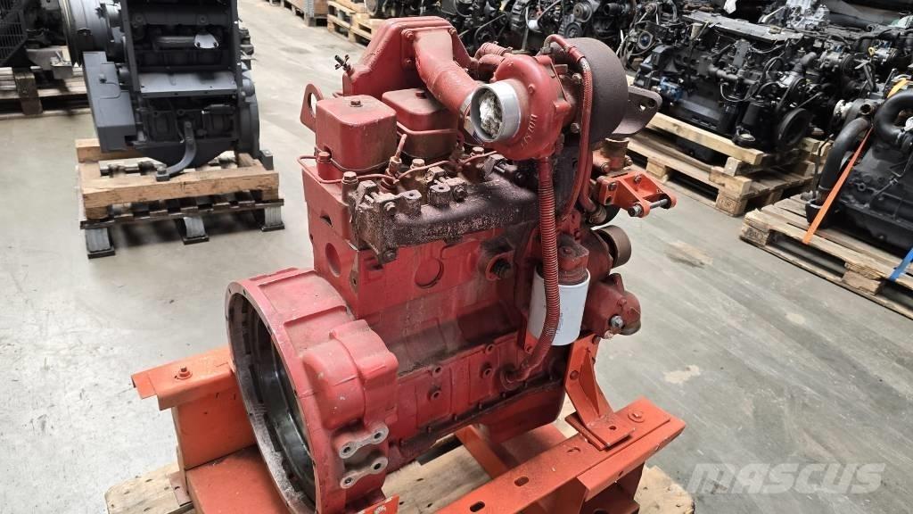 Cummins 4BTA3.9-C 引擎/發動機