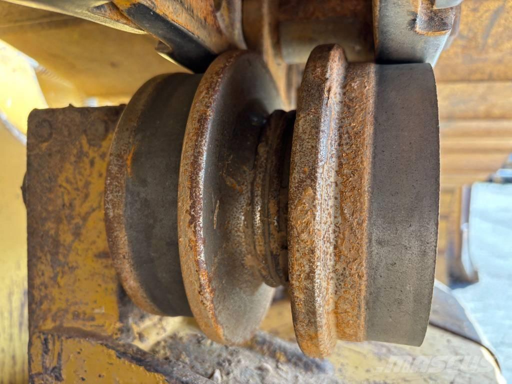 CAT D 6 K 2 LGP 履帶推土機