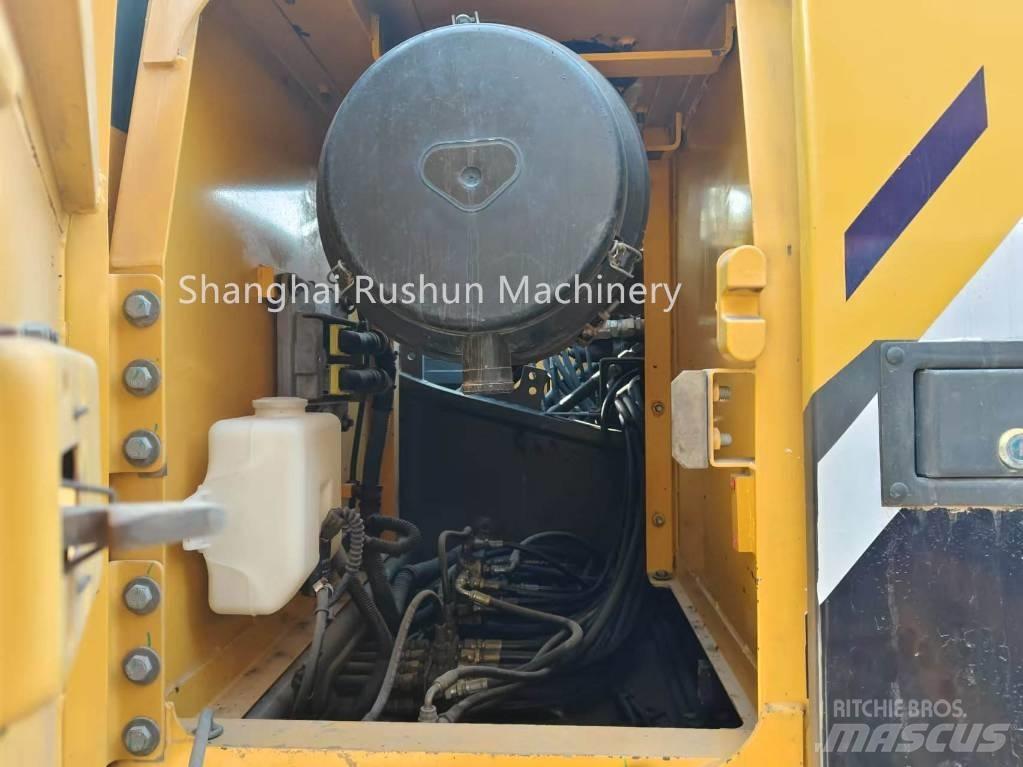 Volvo EC240 履帶式 挖土機/掘鑿機/挖掘機
