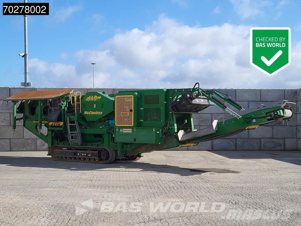 McCloskey J40 V2 移動式壓碎機