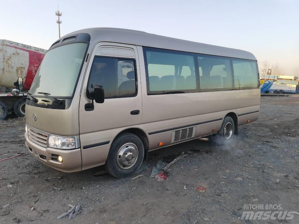 Toyota Coaster Bus 迷你巴士
