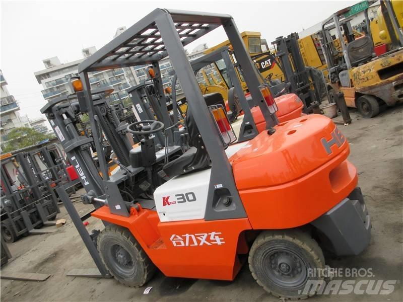 Heli FD 30 柴油卡車
