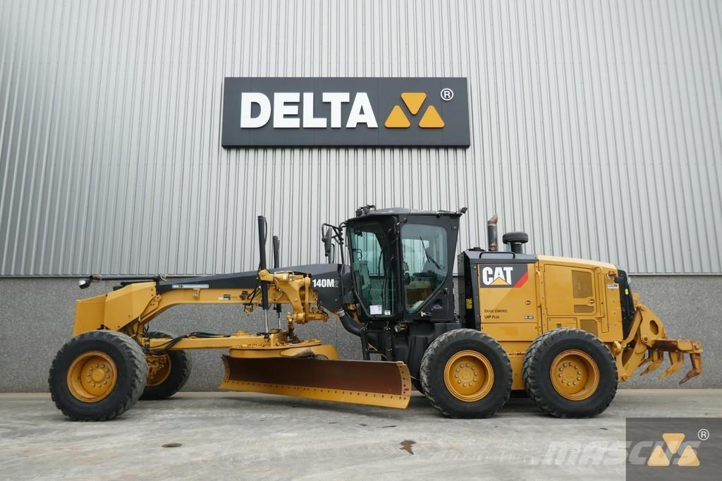 CAT 140M2 平土機