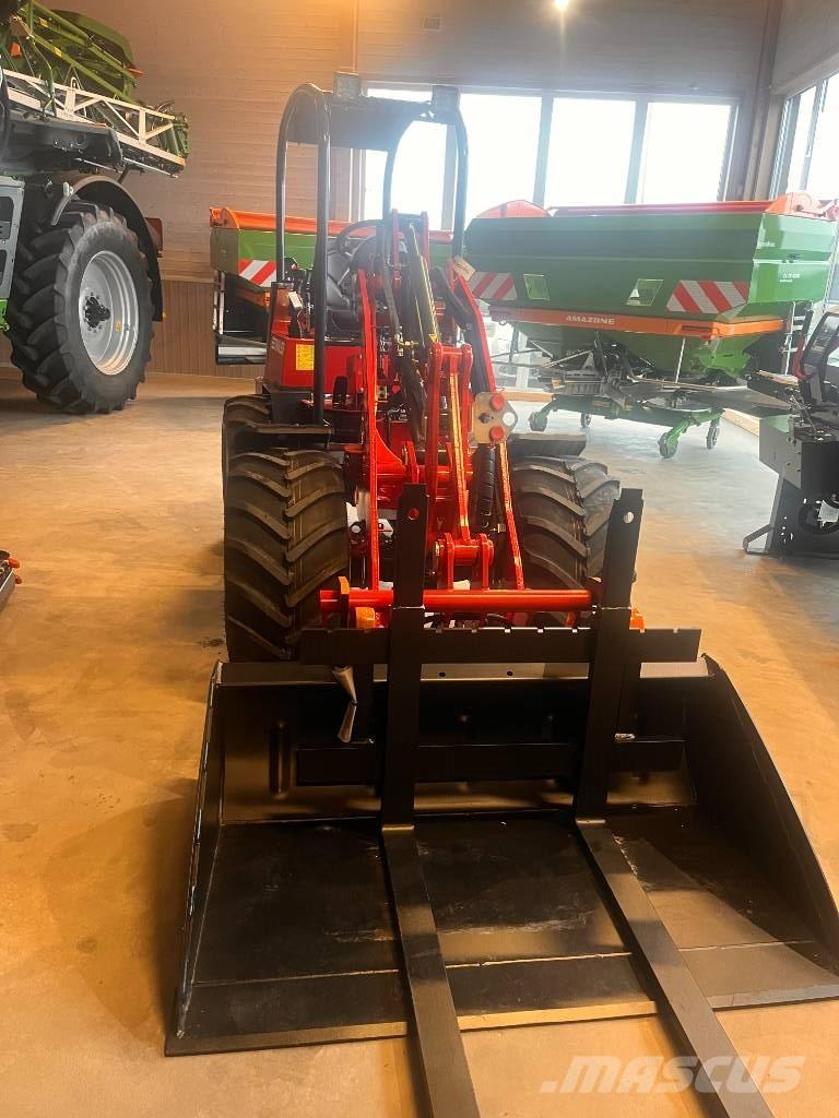 Thaler 2230S 多功能裝載機