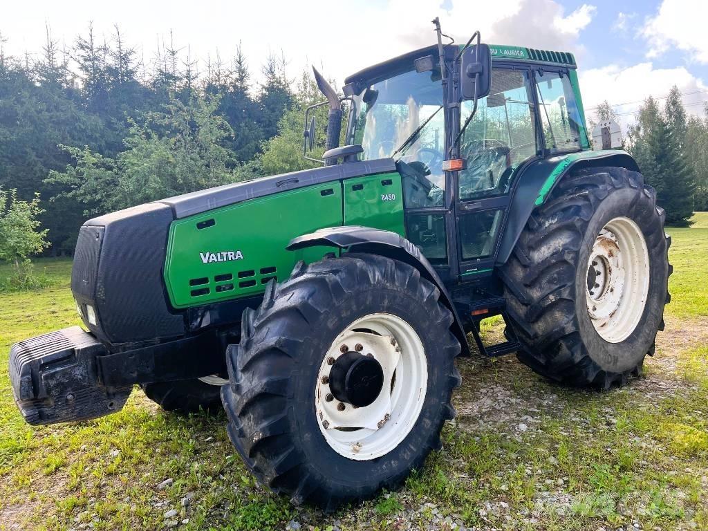 Valtra 8450 曳引機
