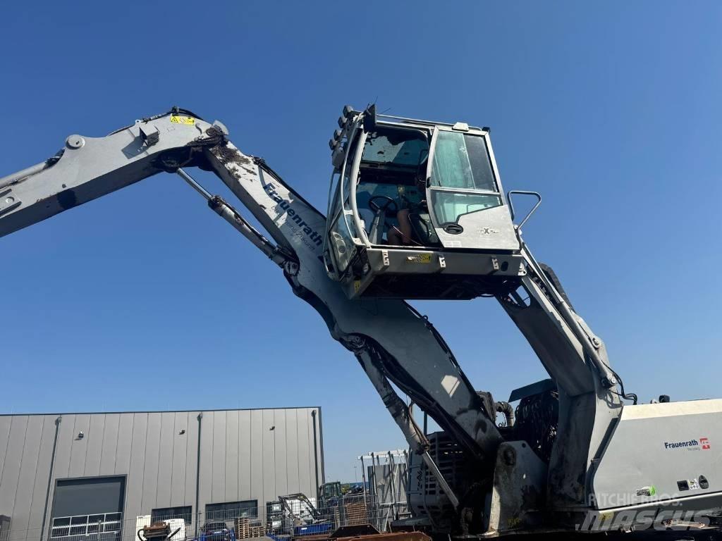 Sennebogen 818 廢棄物/工業用操作車