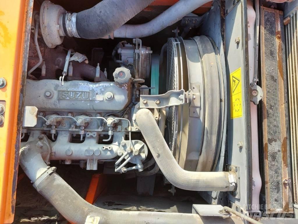 Hitachi ZX225USRLC 履帶式 挖土機/掘鑿機/挖掘機