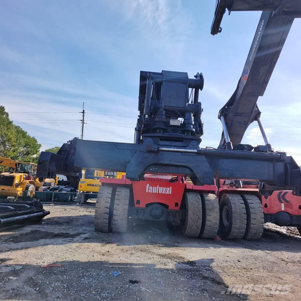 Fantuzzi CS 45 KM 前伸型堆積機