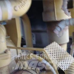 CAT D11R 履帶推土機