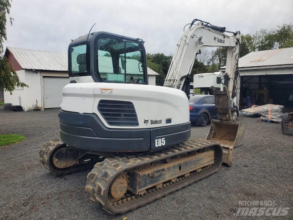 Bobcat E 85 小型挖土機/掘鑿機<7t(小型挖掘機)