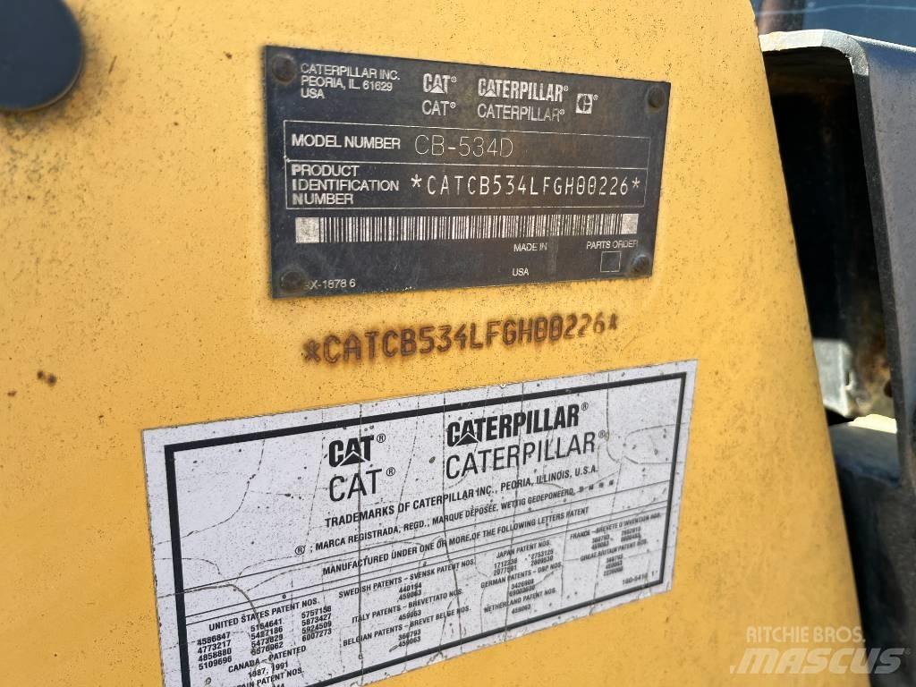 CAT CB 534 D 雙輪滾壓機