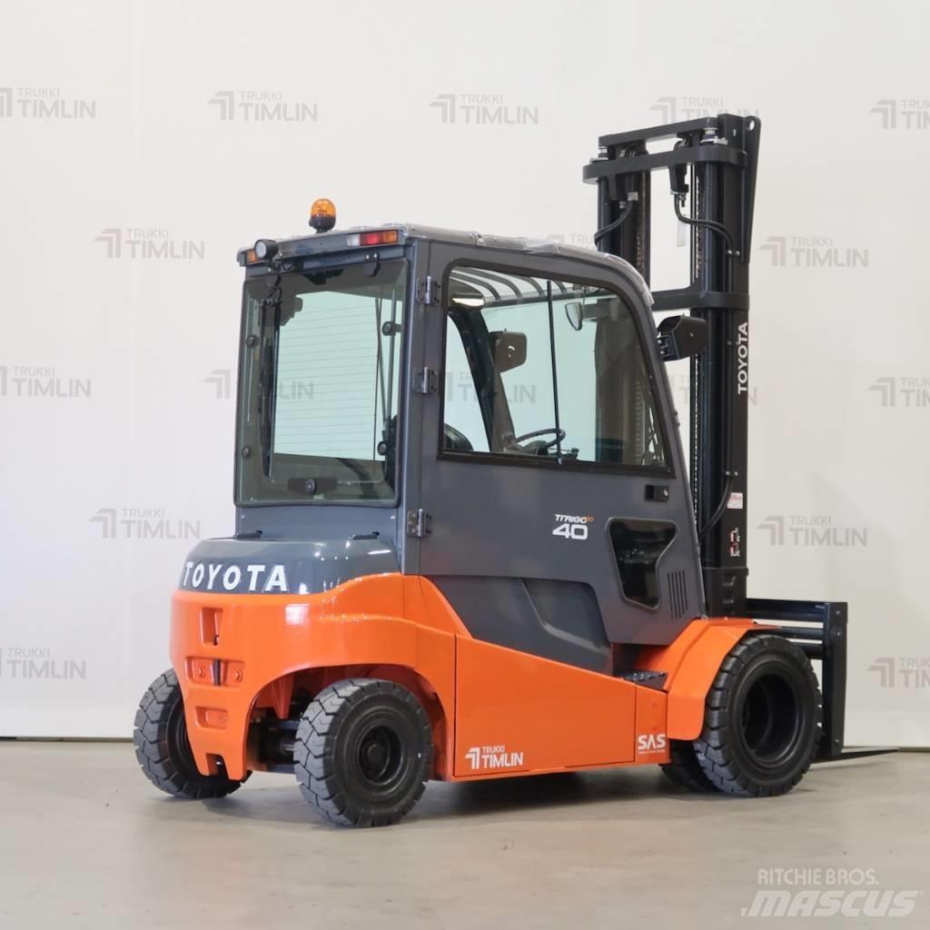 Toyota 8FBMT40 電動堆高機