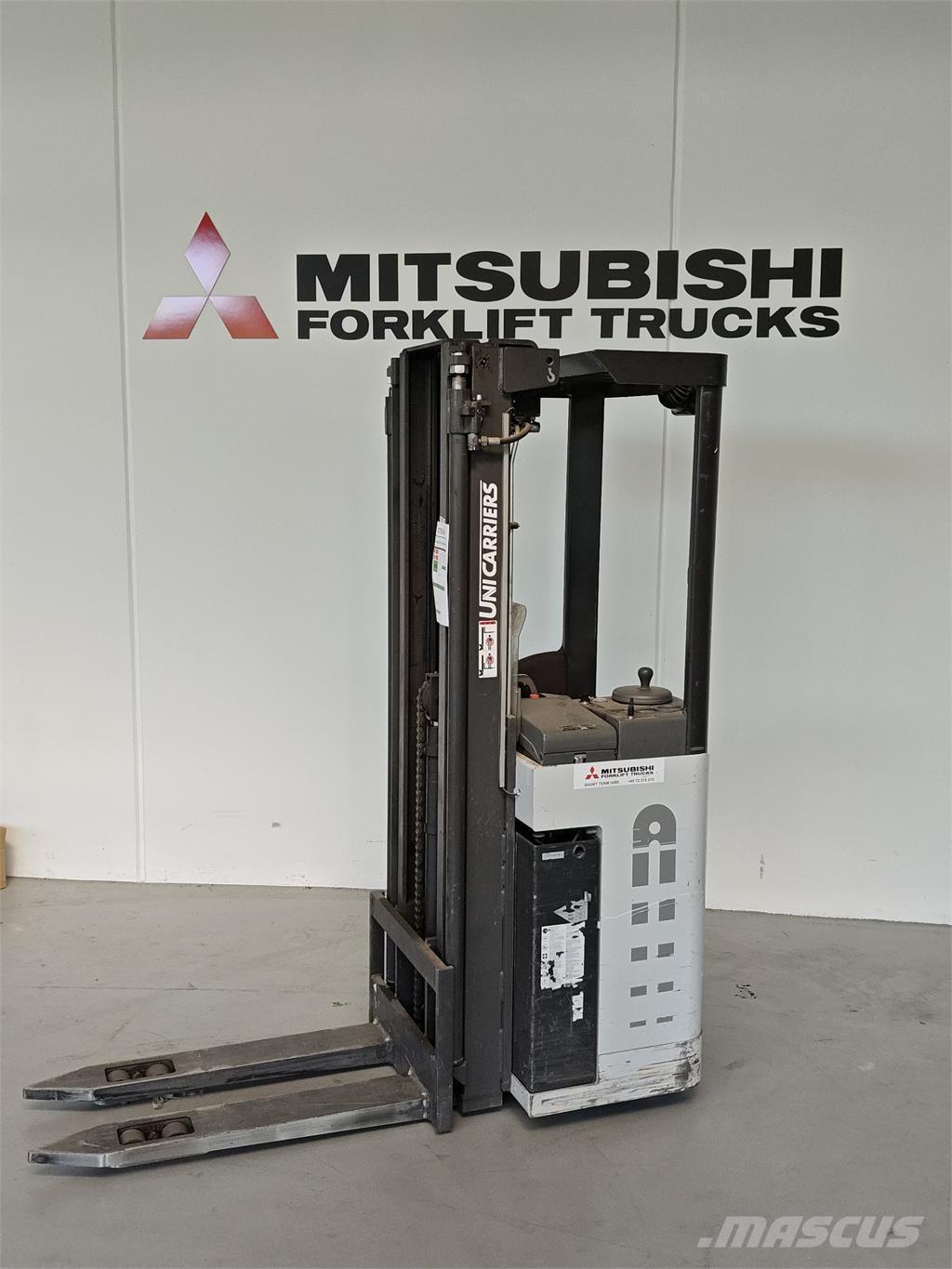 Atlet AJN160 自走式堆積機