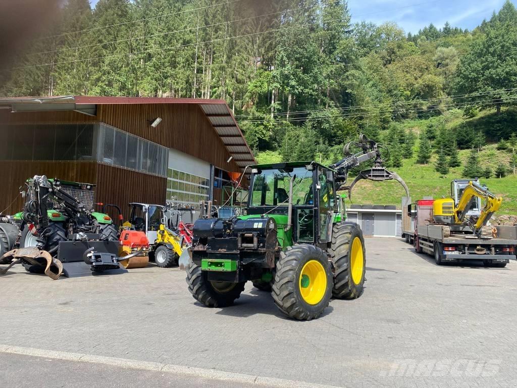 John Deere 6400 林業用曳引機