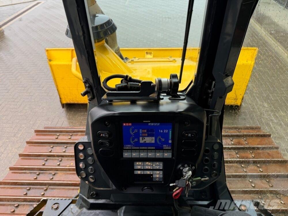 Komatsu D51PXi-24EO 履帶推土機