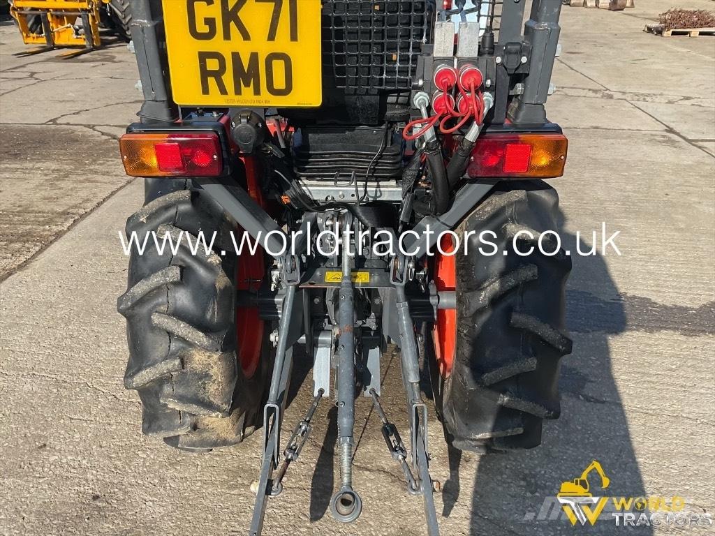 Kubota B 1241 曳引機