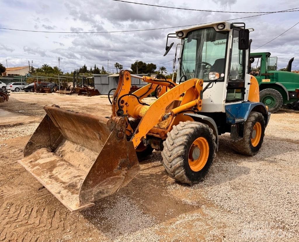 Liebherr L 507 輪胎式裝載機