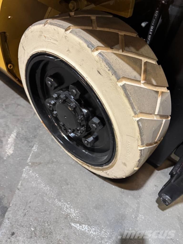 CAT FGC25N 堆高機(叉車)-其他