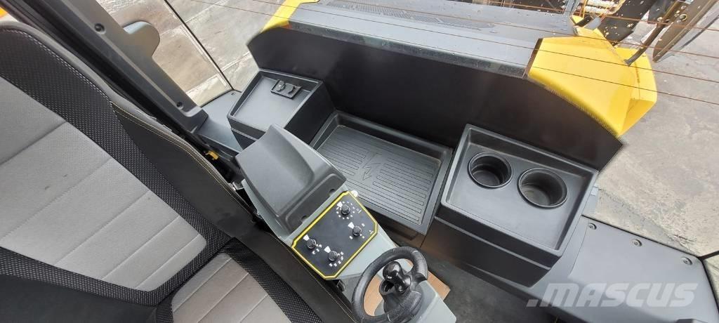 Bomag BW 174 AP-5 AM 雙輪滾壓機