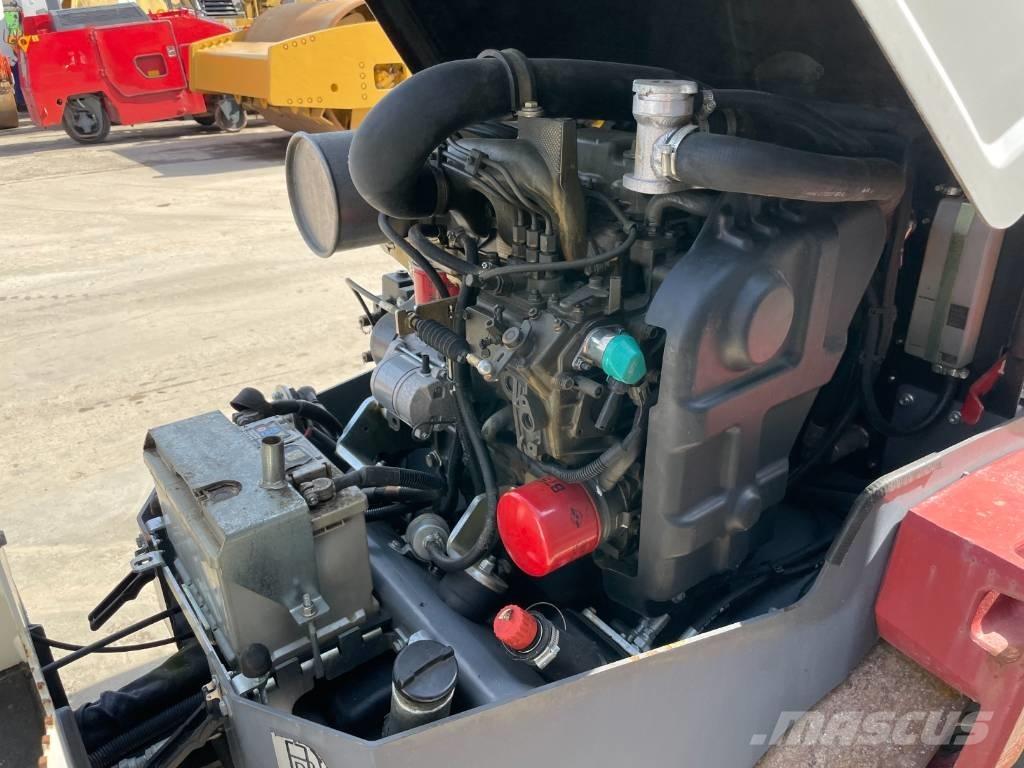 Dynapac CC1200C 複合式滾壓機