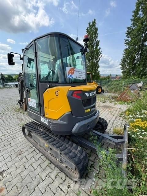 Volvo ECR35D 小型挖土機/掘鑿機<7t(小型挖掘機)