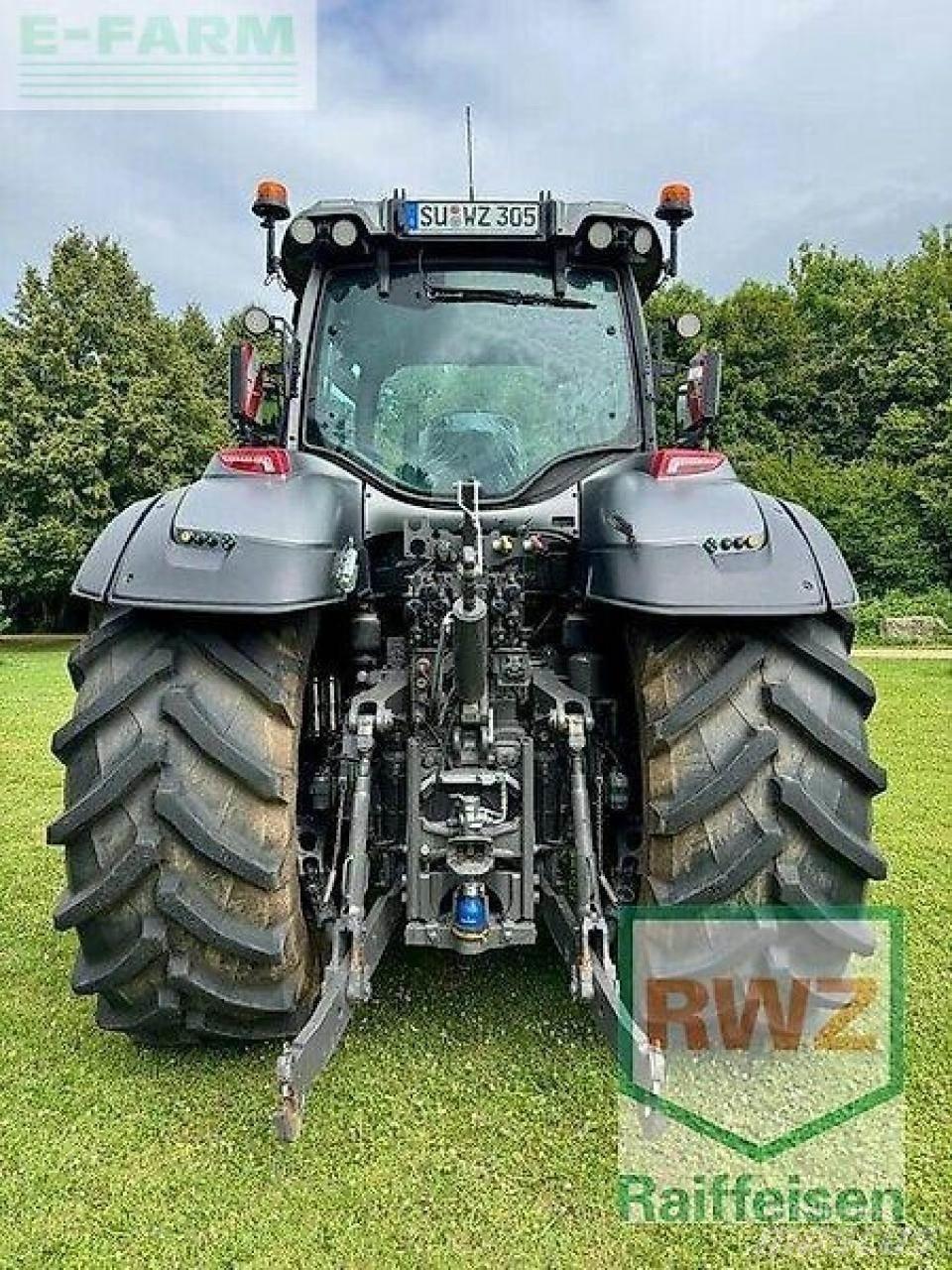 Valtra q305 曳引機