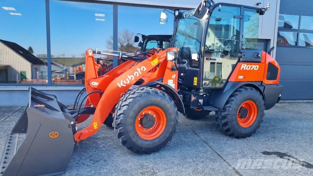 Kubota R 070 輪胎式裝載機