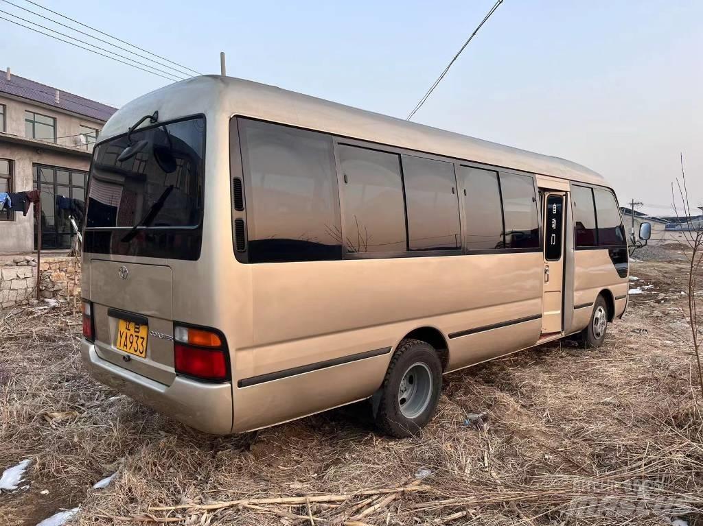 Toyota Coaster Bus 迷你巴士
