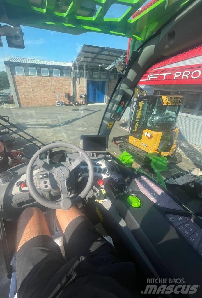 Merlo Roto 40.18 S 伸縮臂操作車