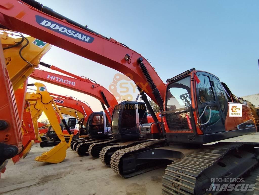 Doosan DX 225 LC 履帶式 挖土機/掘鑿機/挖掘機