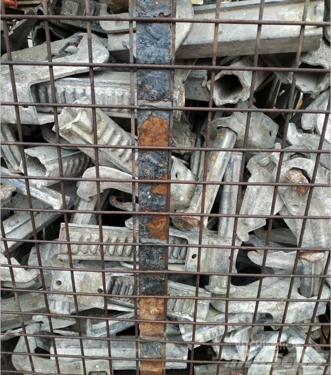 Peri BFD Clamps (Used) 樣板