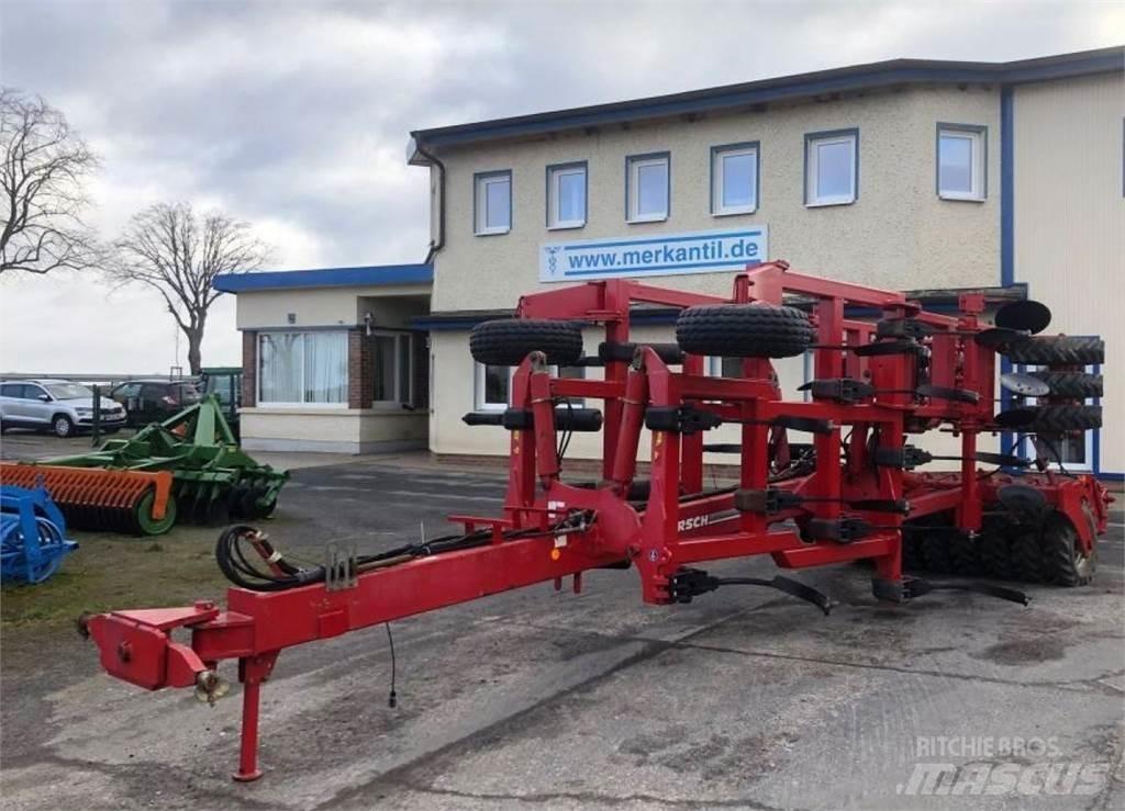 Horsch Tiger 4AS 中耕管理機