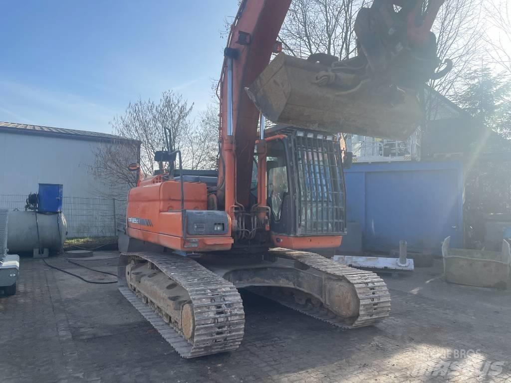 Doosan EXCA 履帶式 挖土機/掘鑿機/挖掘機