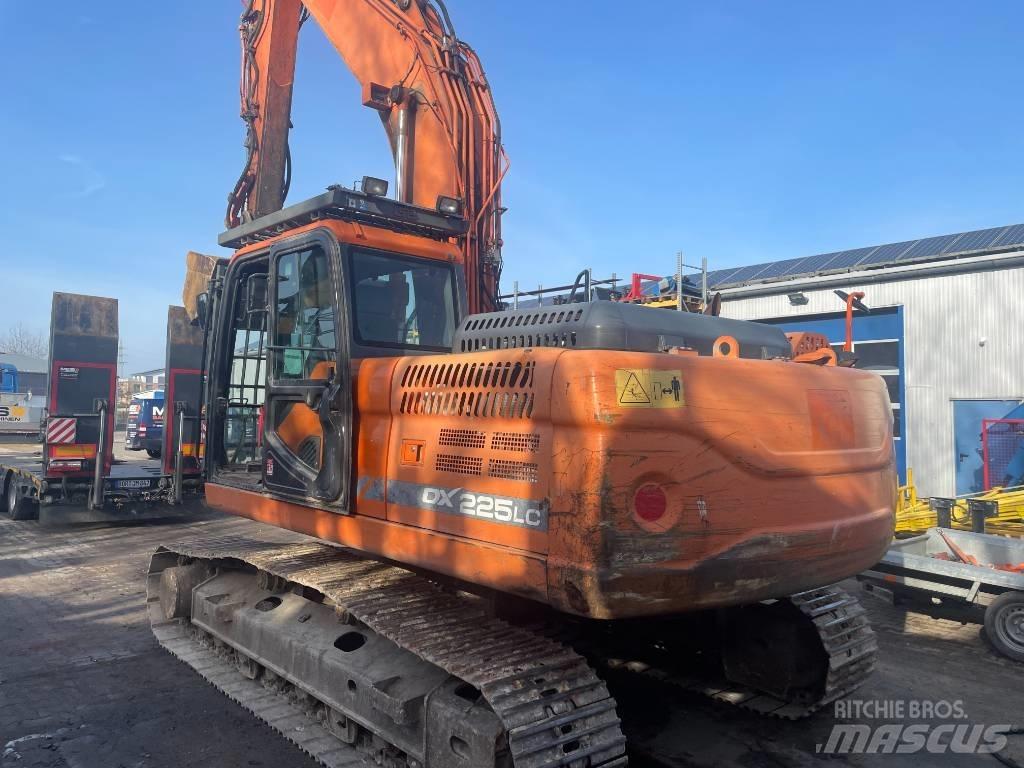 Doosan EXCA 履帶式 挖土機/掘鑿機/挖掘機