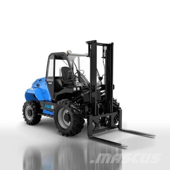Manitou M30-4 柴油卡車