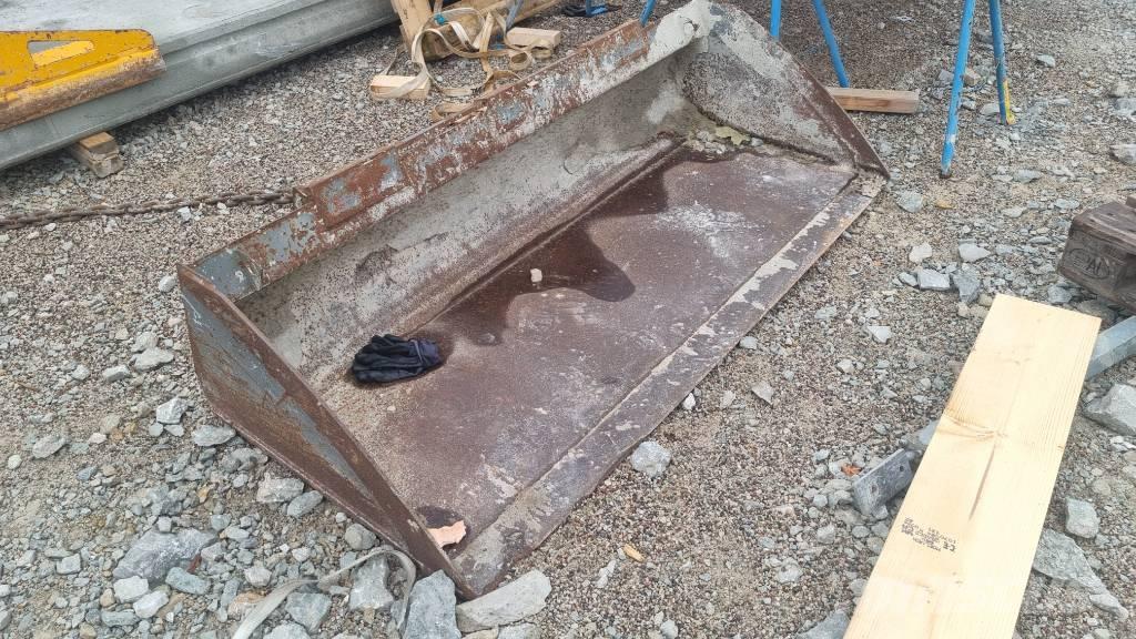 Volvo MC 70 滑移轉向裝載機