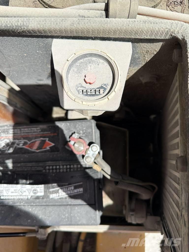 Bomag BW 120 AD-3 雙輪滾壓機