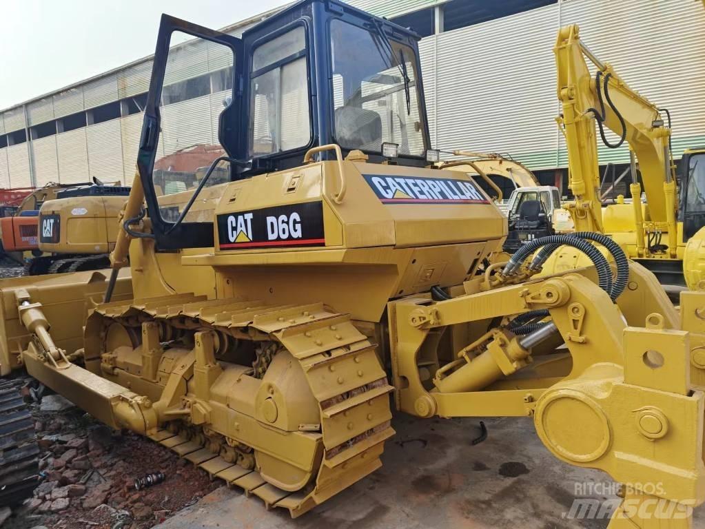 CAT D 6 G 履帶推土機