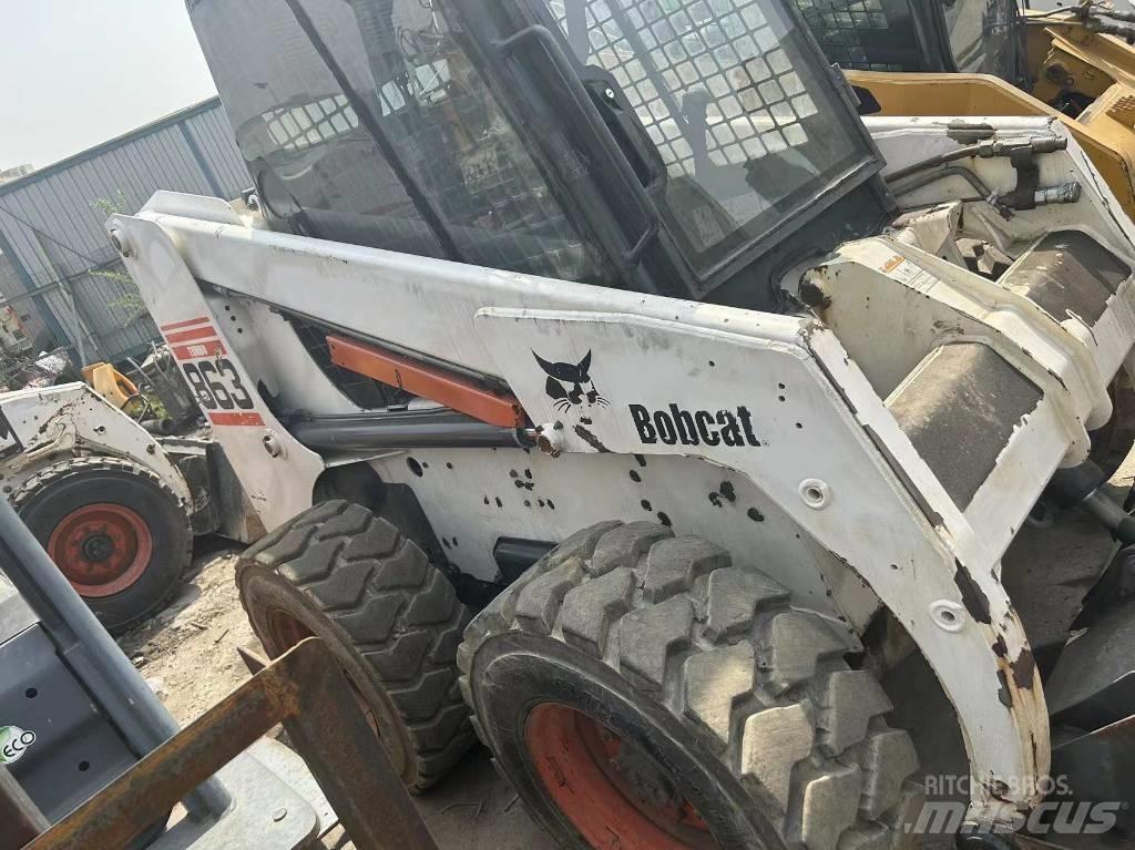 Bobcat S863 滑移轉向裝載機