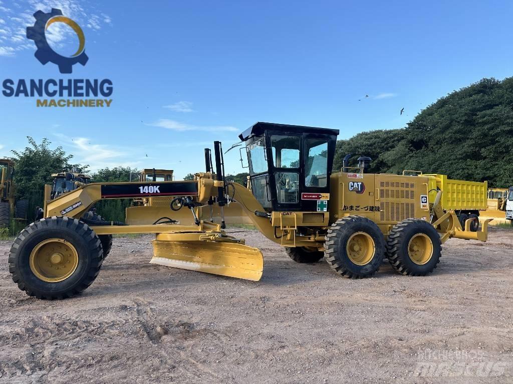 CAT 140 K 平土機