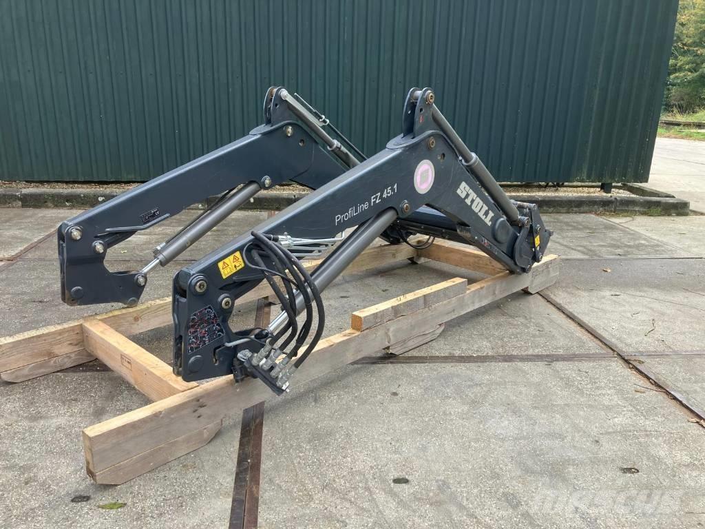 Stoll FZ45.1 Proline 前端裝載機和挖掘機