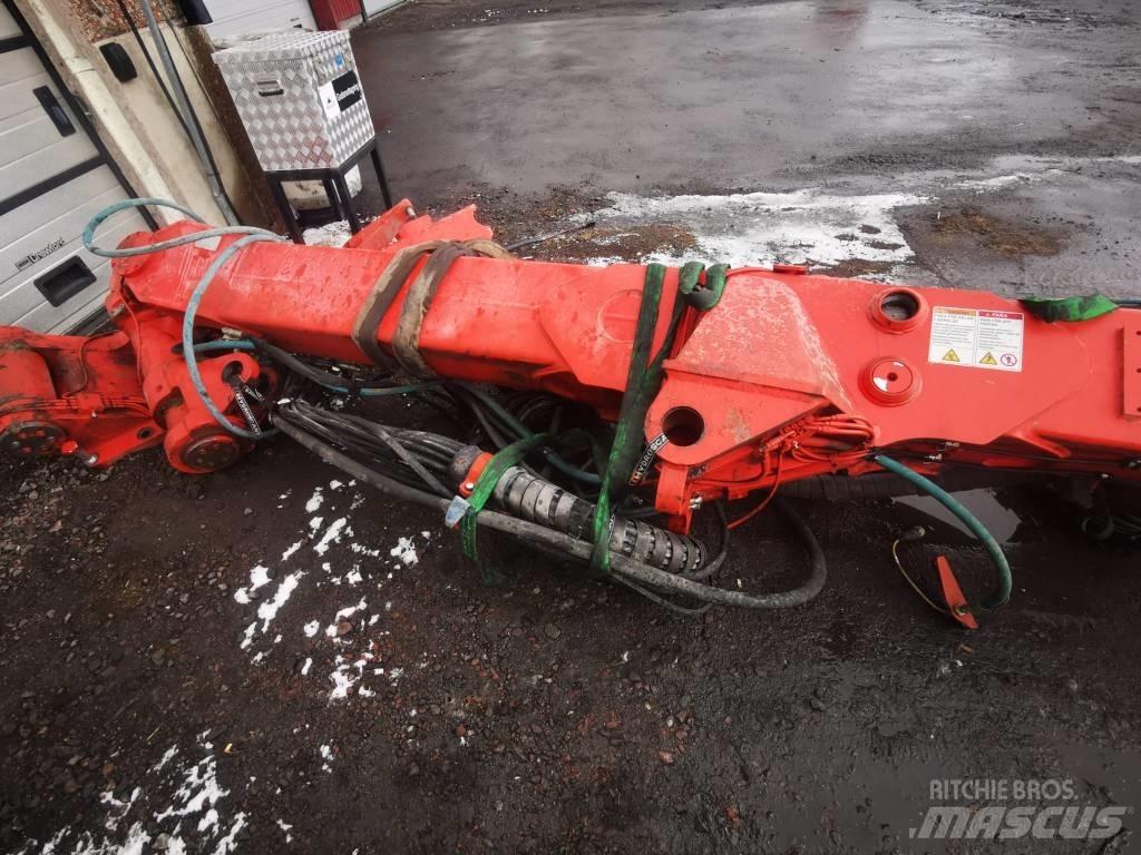 Sandvik Robolt 地下錨索鑽裝車